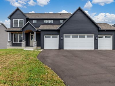 212 Lori Ln