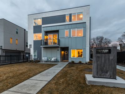 359 N 700 W #24