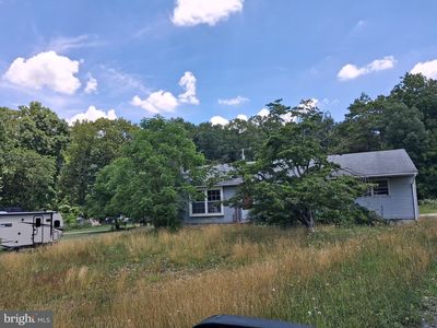 70 Lawrence Corner Rd