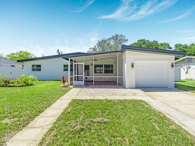 1506 Carmen Ave