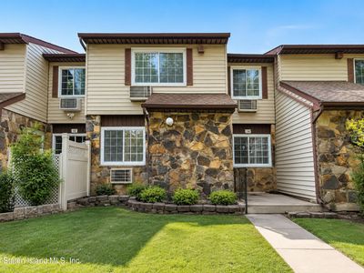 14 Fuller Ct