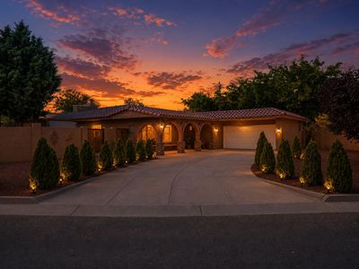 4900 Fairfax Dr NW