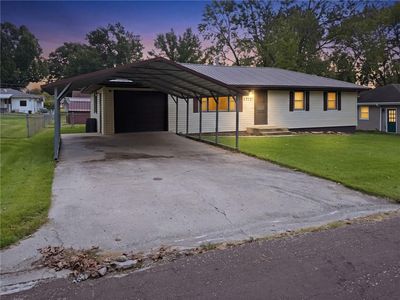 Property at 1717 Fairchild St, Chillicothe, MO