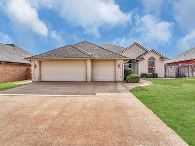 1815 SW Driftwood Dr