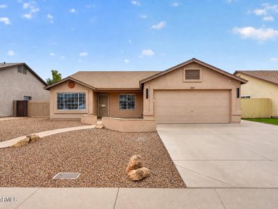 8947 W SIERRA VISTA Drive