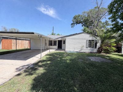 8115 Redfern Dr