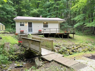 126 Brallier Dr
