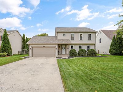 7414 Woodshire Ln