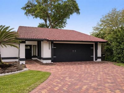249 Waterford Ct