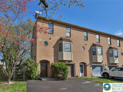 2559 Madison Ave
