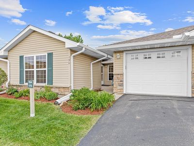 194 Kings Pointe Dr