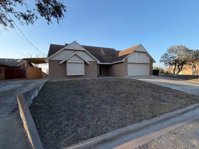 13729 River Forest Dr