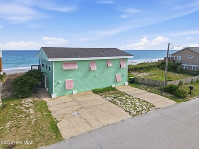 616 N Shore Drive