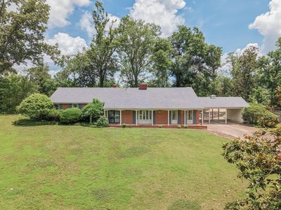 1916 Oak Ln