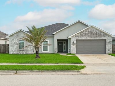 107 Prestwick Dr