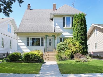112 Hayes Ave