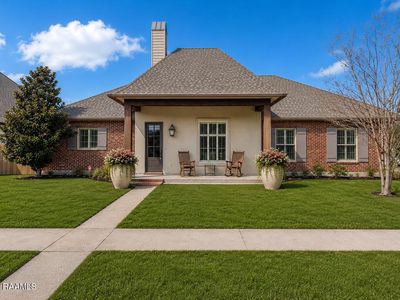 100 Fernridge Dr
