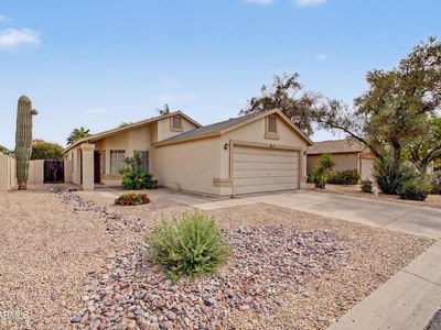 3109 E SIESTA Lane