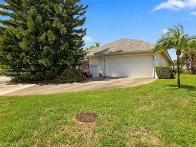 Property at 173 Orange Tree Dr, Atlantis, FL