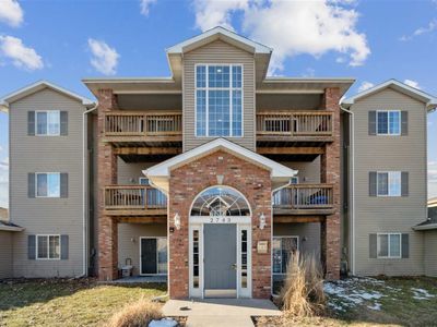 2743 Triple Crown Ln UNIT 8