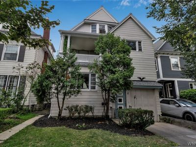 34 Saint James Pl