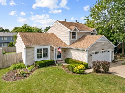 1102 Amberwood Dr