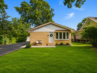 Property at 849 E Red Oak St, Addison, IL