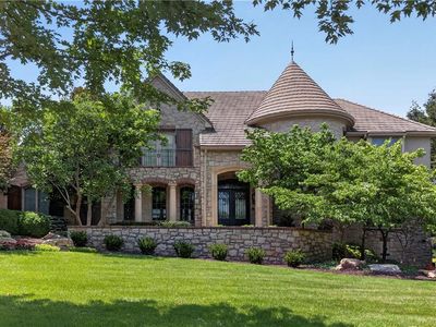 13908 Howe Dr