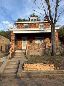 640 W 7th Ave