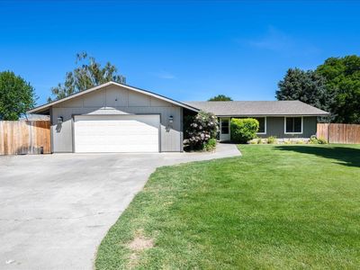 804 W 49th Ave
