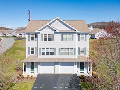 27 Streamview Dr #27