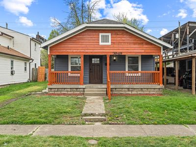 3949 Hoyt Ave