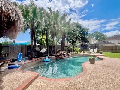 105 Laguna Pointe Dr