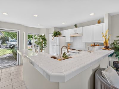 75-6081 Alii Dr APT Bb104