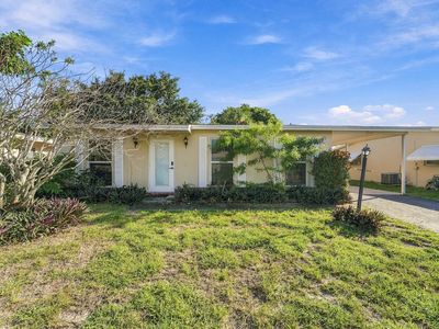 1730 NW 48th Place