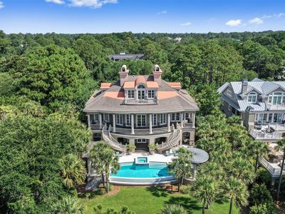 163 Flyway Dr