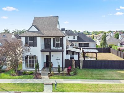 108 Epinal Dr