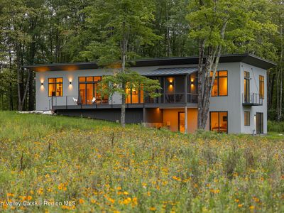 195 Mohonk Road