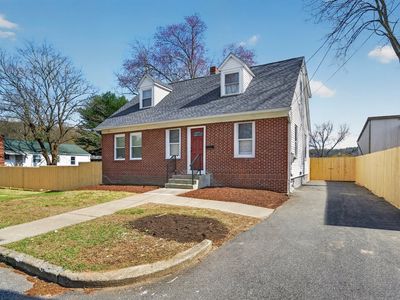 1029 Wilson Ave