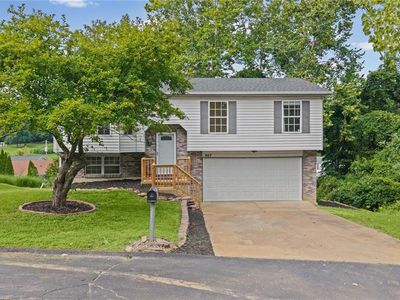Property at 907 Guenzler Dr, Imperial, MO
