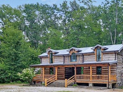 560 Ridge Top Dr
