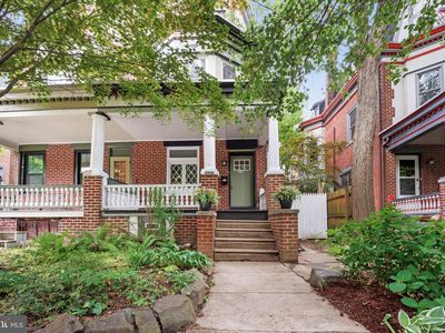 5930 Pulaski Ave