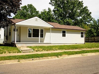 943 Erskine Ave