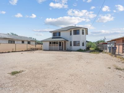 837 W Calle Sierra