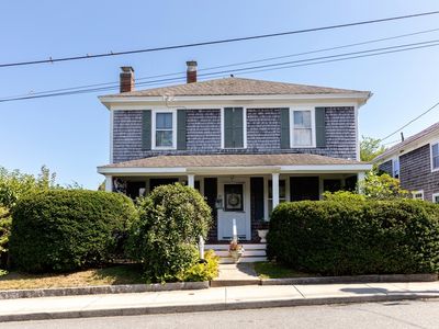 10 Franklin St