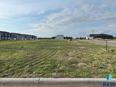 Property at 503 Bunyan Dr, Harrisburg, SD