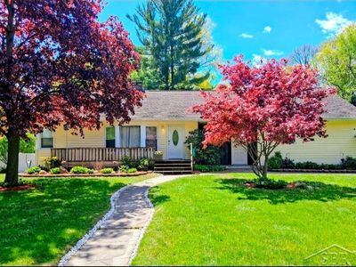 3280 Dixie Ct