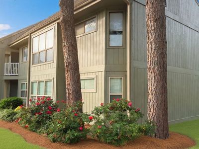 2000 Greens Blvd. #1B