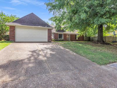 870 Cully Rd