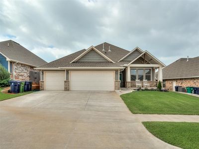 9328 SW 44th Ter